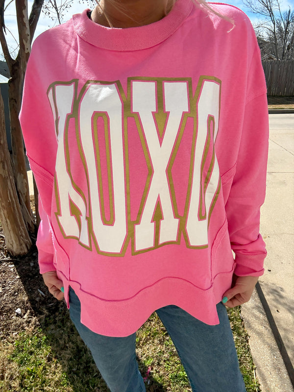 XOXO Oversized Pullover