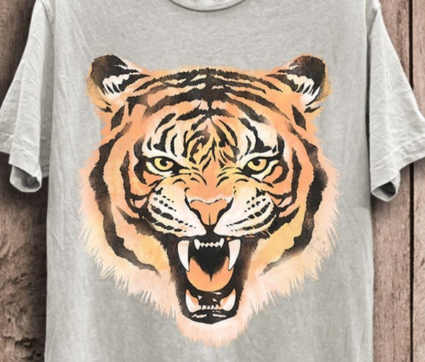 Get Them Tigers Graphic Tee - Off White Mineral Wash