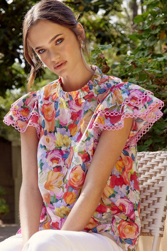 In the Garden Sleeves Top