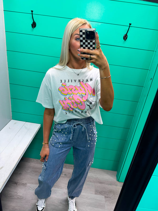 Cropped Nashville Graphic