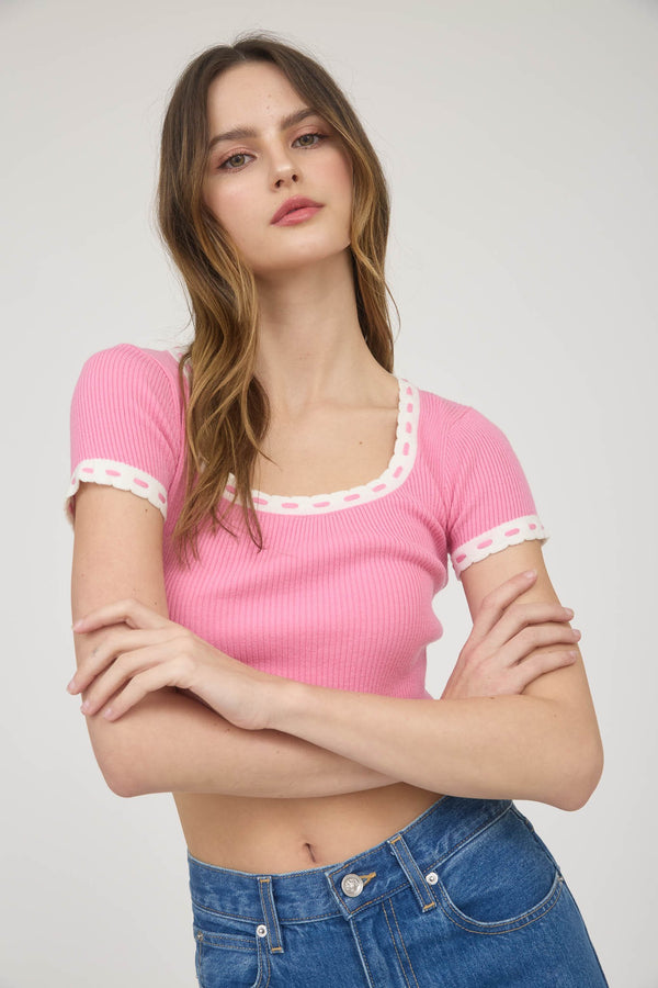 Contrast Trim Short Sleeve Top