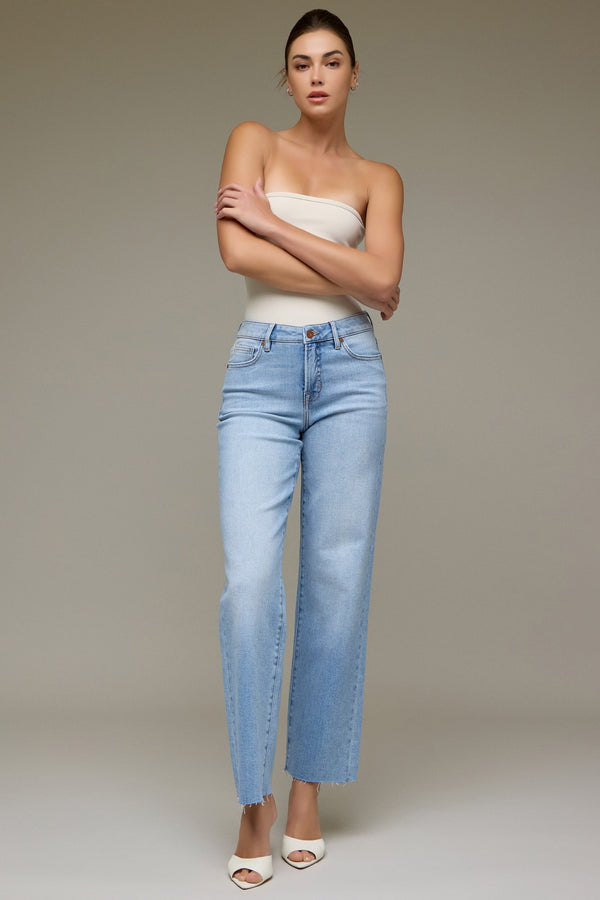 The Lauren | Medium Light Clean Stretch Classic Straight | HIDDEN DENIM