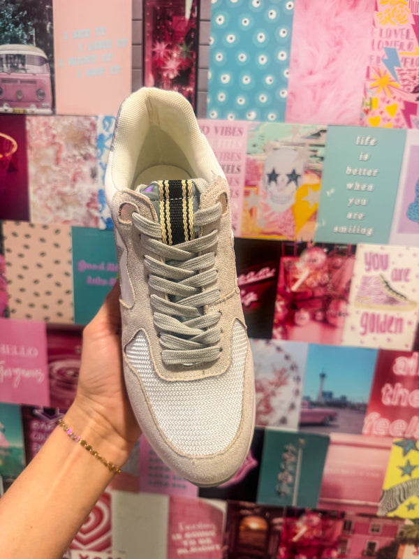 The Patricia Sneaker - Light Grey