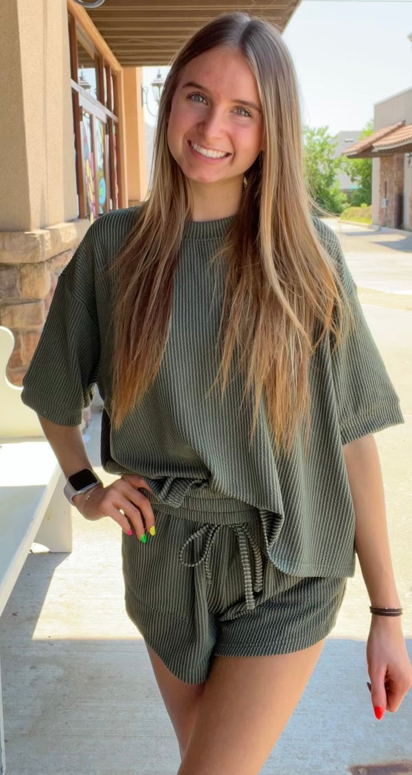 My Way Ribbed Round Neck Set