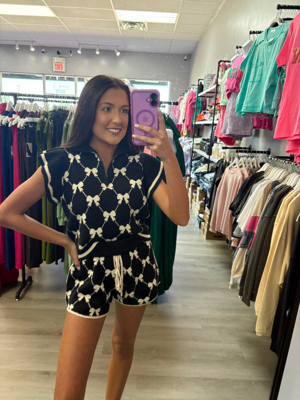 Just Add A Bow Set - Black and Cream