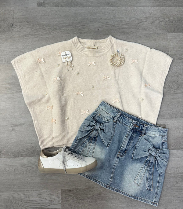 Winter Wonderland Cream Bow Pearl Sweater