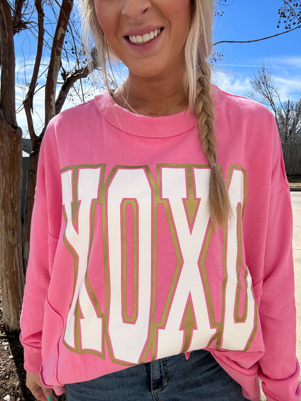 XOXO Oversized Pullover
