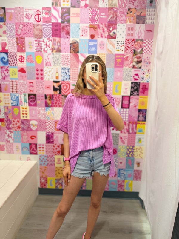 Corded Rib Short Cuff Sleeve Raw Edge Top