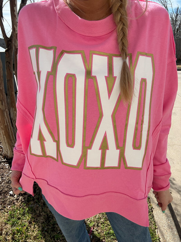 XOXO Oversized Pullover
