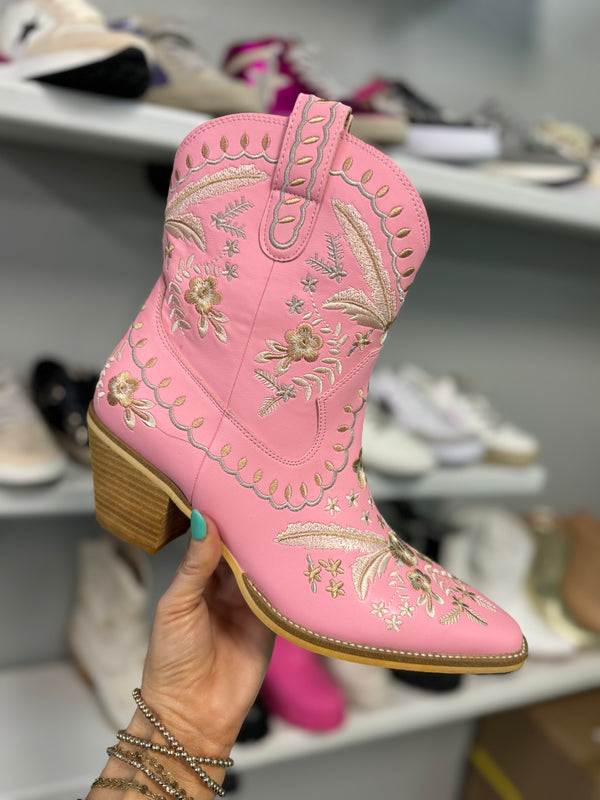 Dolly Cowgirl Boot - Pink