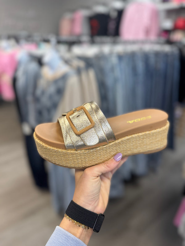 Lulah Platform Sandal Gold