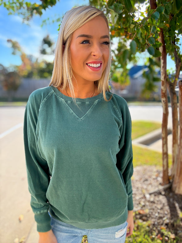 BLACK FRIDAY | SOFT PULLOVER SWEATSHIRT WITH POCKETS |