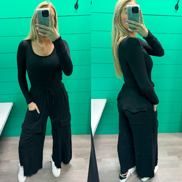 Wide Leg Cargo Pants