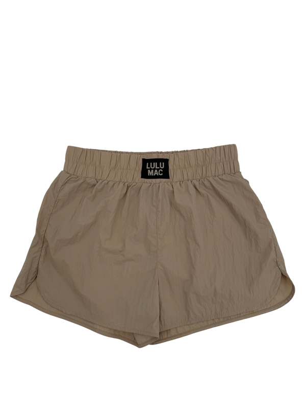 Sand Solid Shorts | LULU MAC