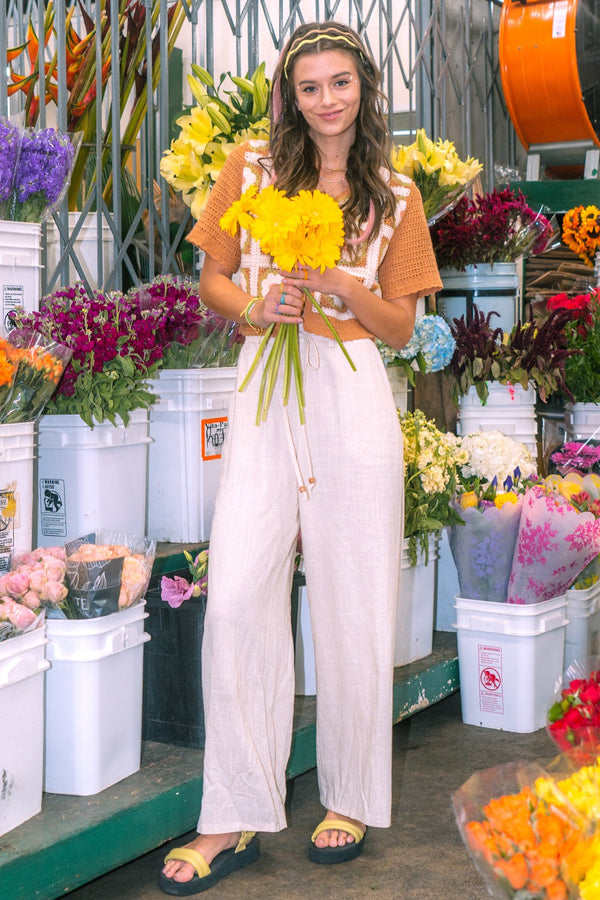 Live in the Moment Linen High-Waisted Pants!