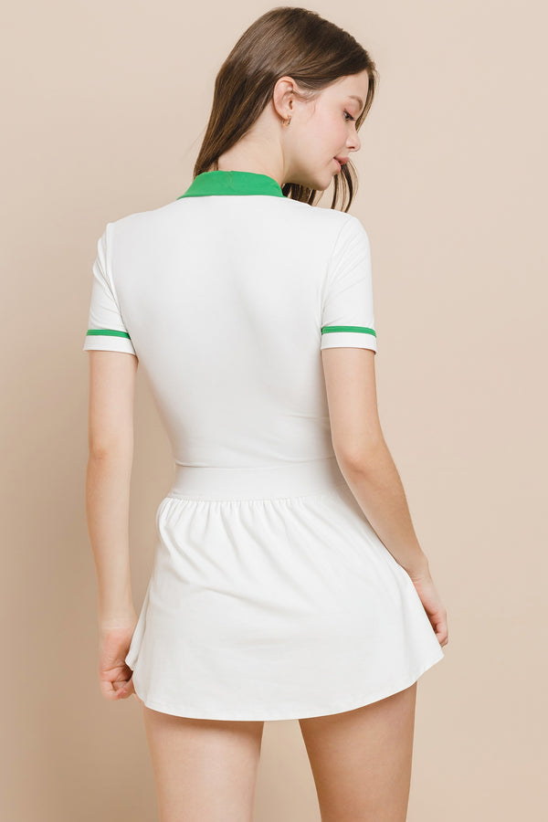 On the Greens Athletic Dress