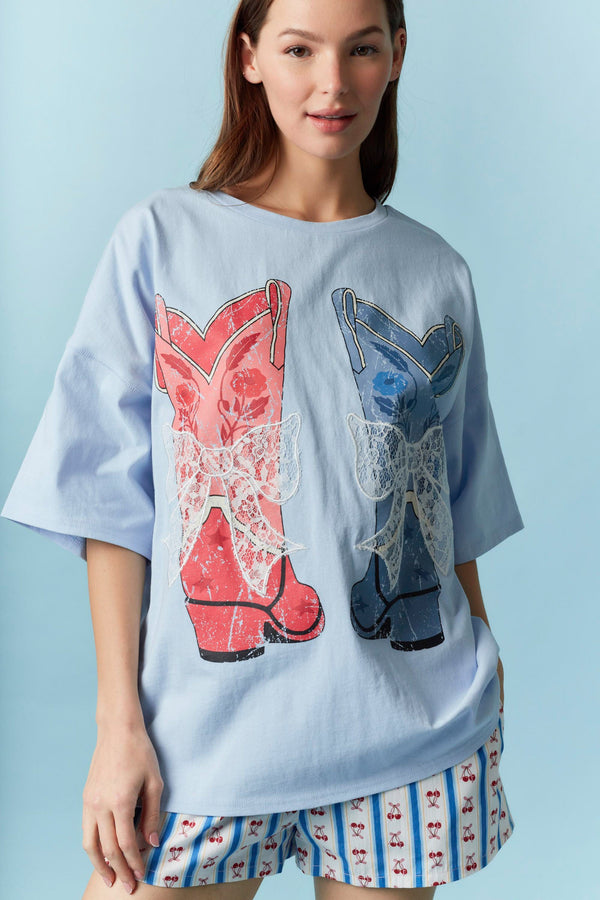 Boot Bow Laser Cut Lace Embroidery Detail T-shirt