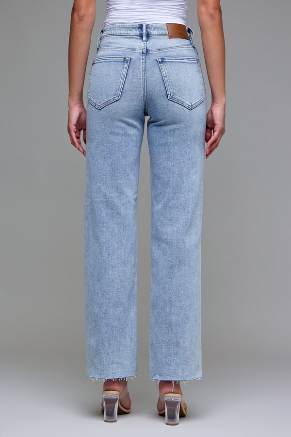 The Hillary| Medium Light Clean Stretch Classic Straight | HIDDEN DENIM