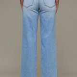 The Lauren | Medium Light Clean Stretch Classic Straight | HIDDEN DENIM
