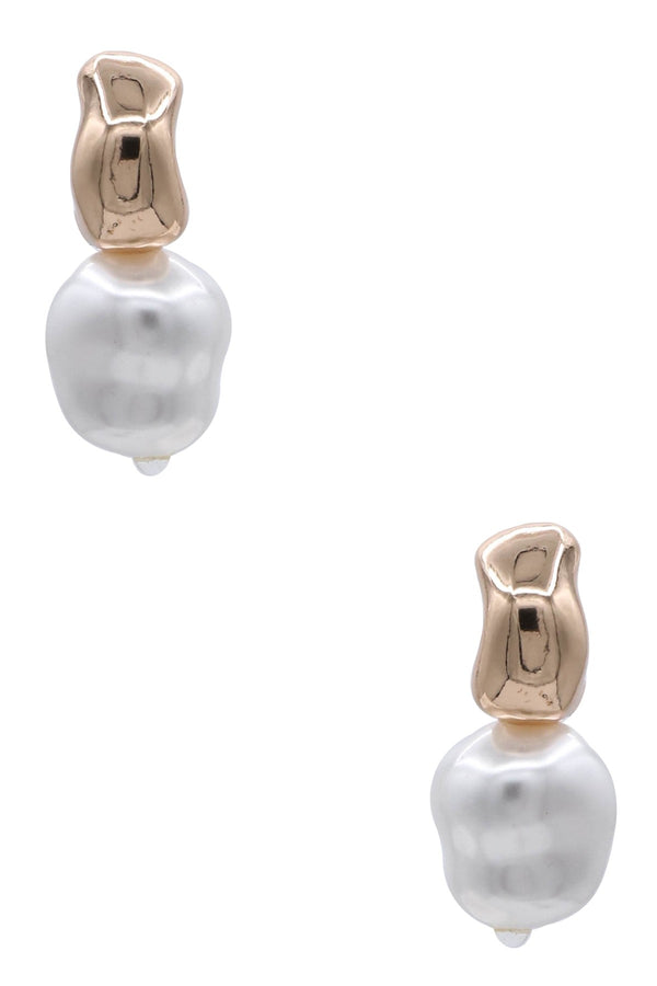 Bold Metal Cream Pearl Post Earrings