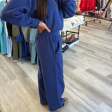 Savage Deals | Fleece Raglan Sleeve Pullover & Sweatpants Set