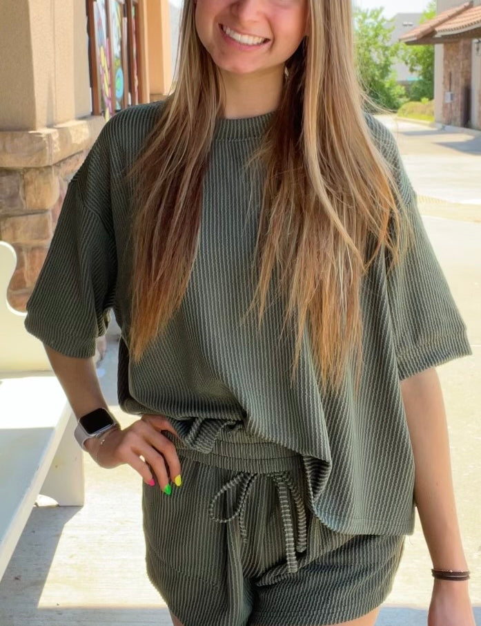 My Way Ribbed Round Neck Set