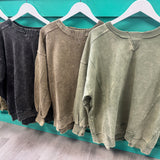 SAVAGE STEALS | French Terry Acid Wash Pullover