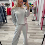 Savage Deals | Fleece Raglan Sleeve Pullover & Sweatpants Set