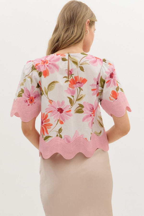 Soft Bloom Scallop Top