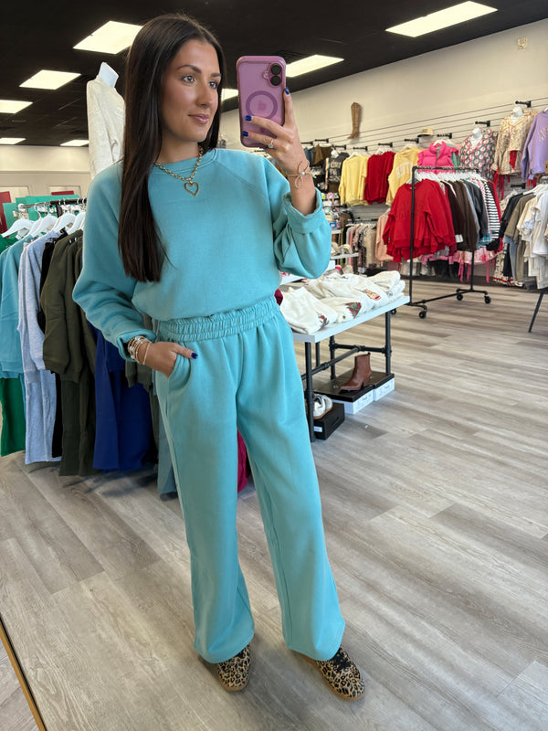 Christmas Deals | Fleece Raglan Sleeve Pullover & Sweatpants Set