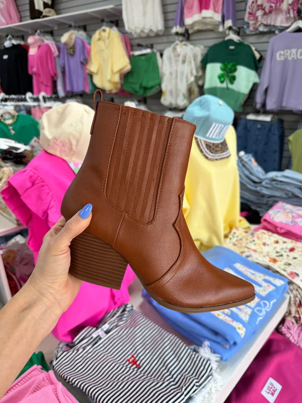 Camel Booties