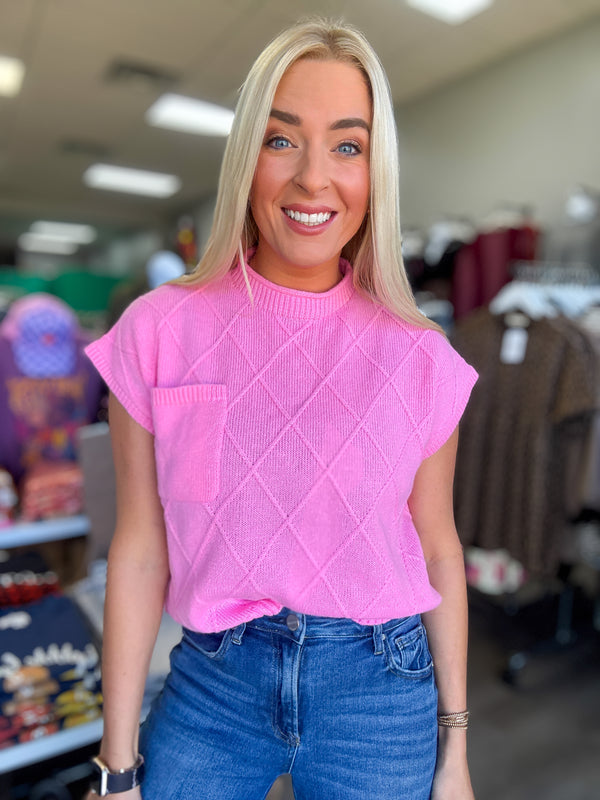 Pink Diamond Pattern Short Sleeve Pocket Detail Sweater