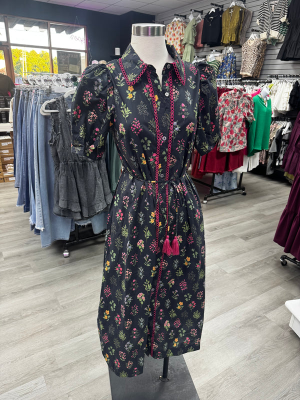 Find My Way Midi Dress