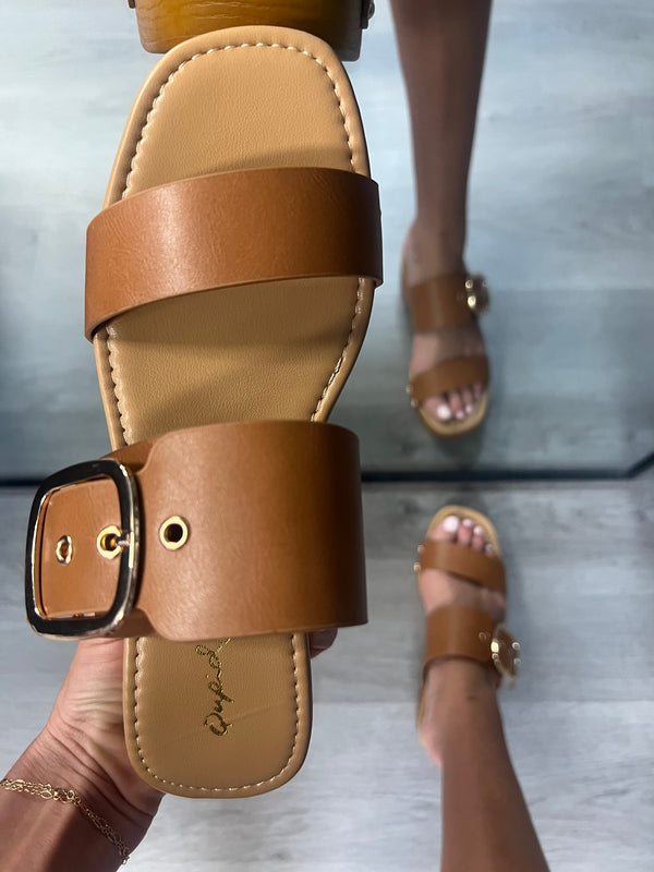 The Discover Sandal