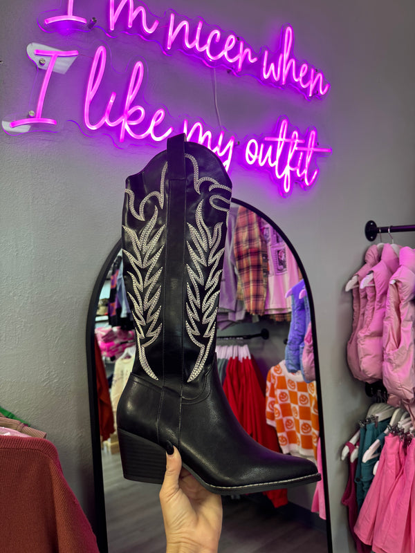 Walkin' Down Broadway Black Cowgirl Boots