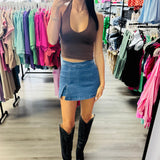 Sleeveless Halter Open Back Crop Top