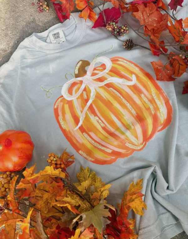 Bow Pumpkin Graphic Tee