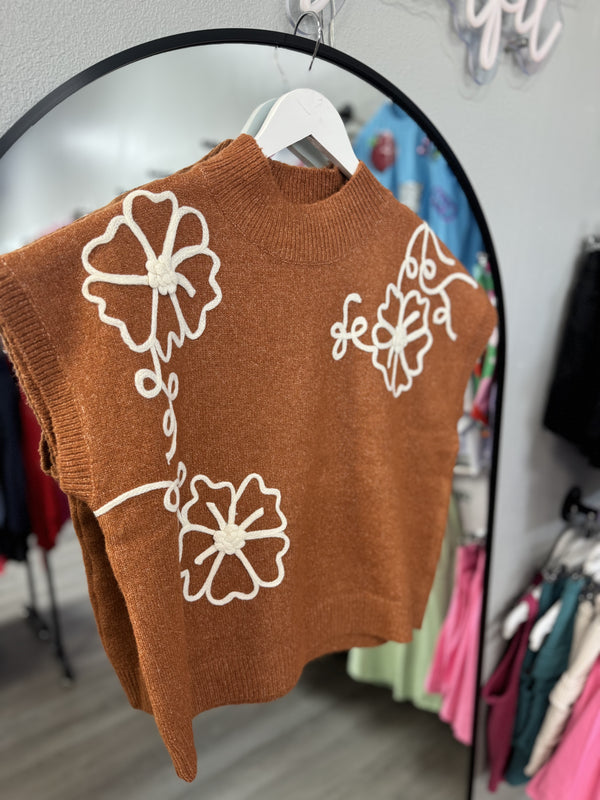 Ginger Flower Detail Short Sleeve Sweater