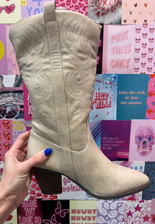 Finally Famous Boots