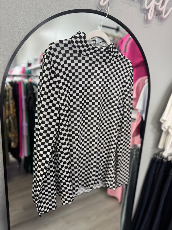Checkered Mesh Top