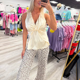 Front Twist Sleeveless Top