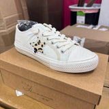 Alive 81 Stone Leopard