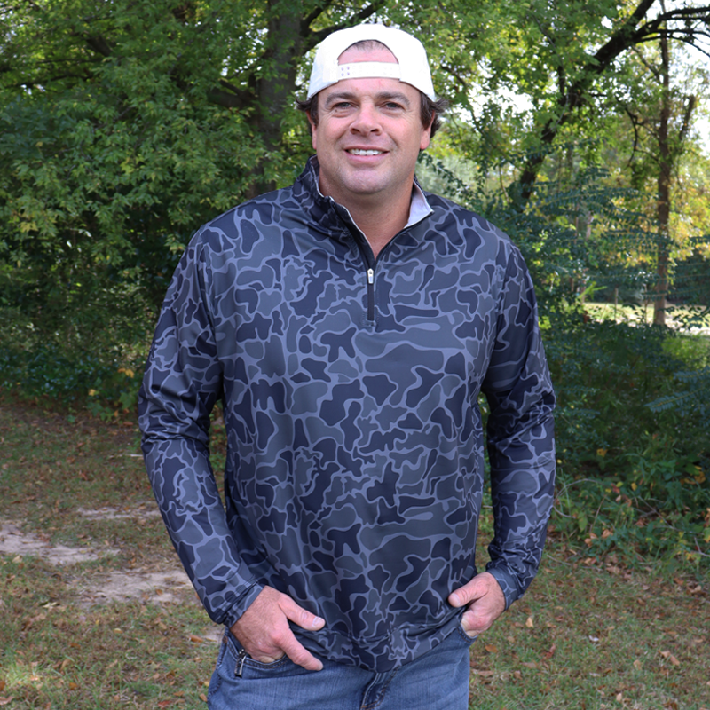 Men's 1/4 Zip Pullover Camo
