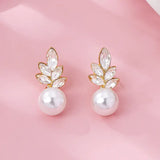 Glass Crystal Cluster & Teardrop Pearl Earrings | 80E61999