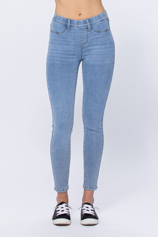 Judy Blue - Mid Rise Pull On Skinny Jegging – Savage Roots Boutique