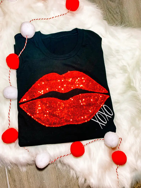 Valentine Lips XOXO Embroidered Short Sleeve