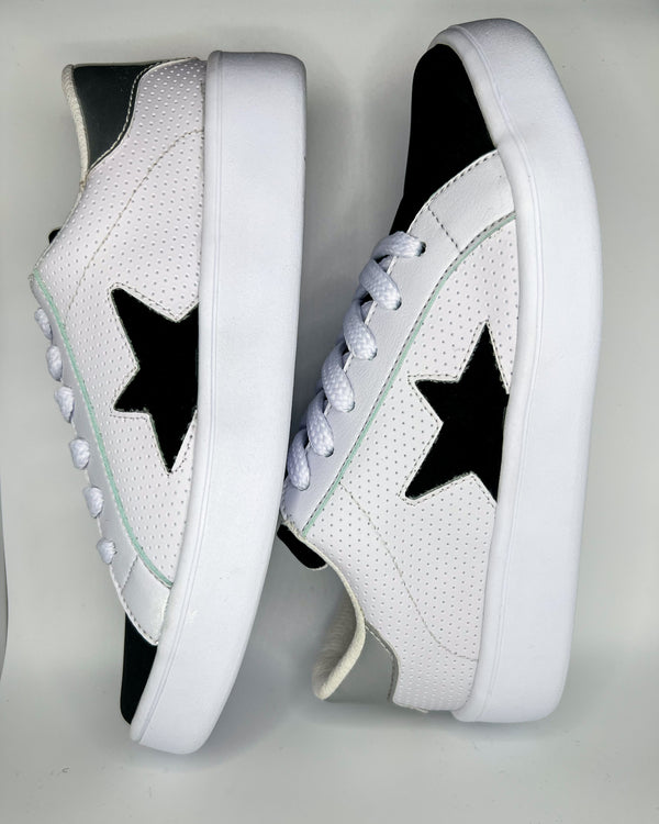 Star Babe Tennis Shoes - Black & Silver